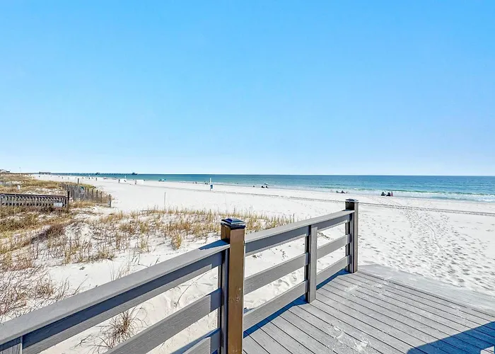 Holiday home Coastal Breeze *